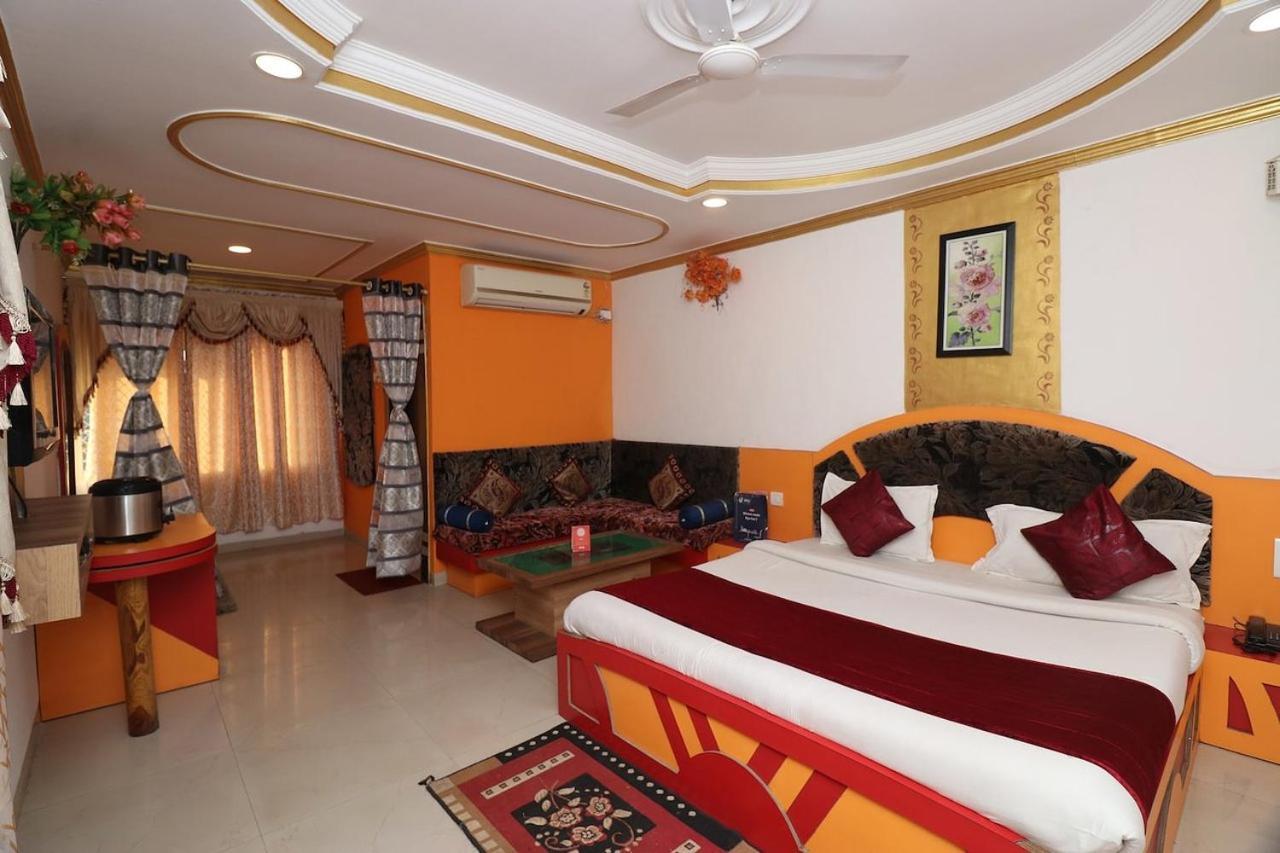 Hotel Prateek Pachmarhi Pachmarhī Екстериор снимка